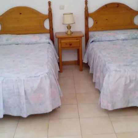 Guest house Restaurante Las Cruceras